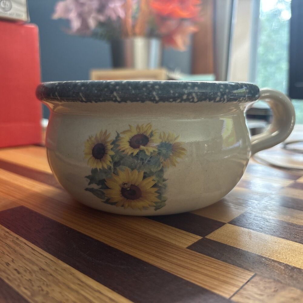 VTG Casey Pottery Marshall TX Hand Turned Stoneware Soup Bowl Sunflowers Flowers